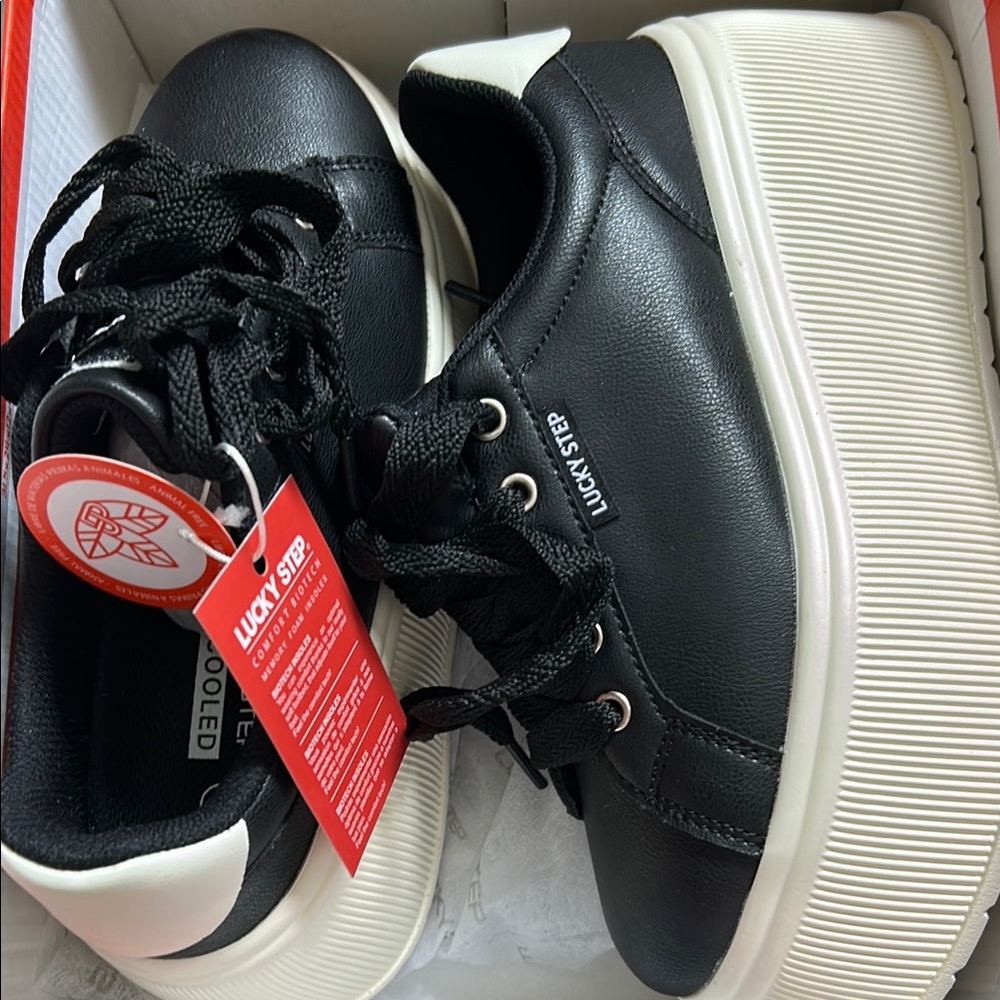 Black Shoes